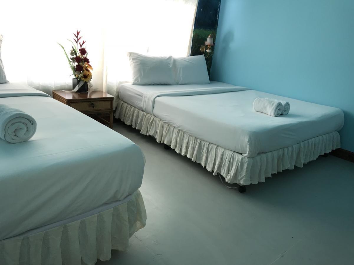 The Corner Transit Hostel Самуй Екстер'єр фото