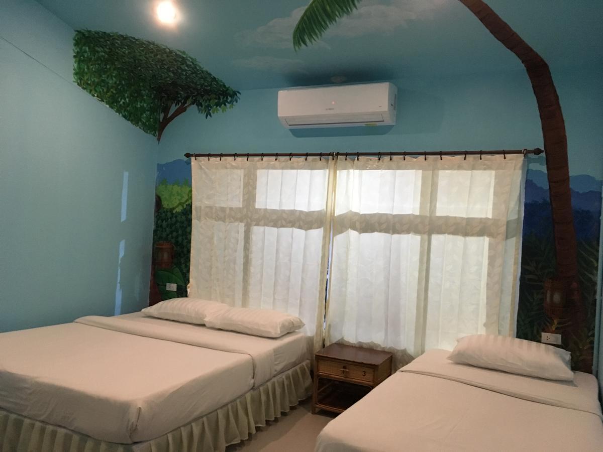 The Corner Transit Hostel Самуй Екстер'єр фото